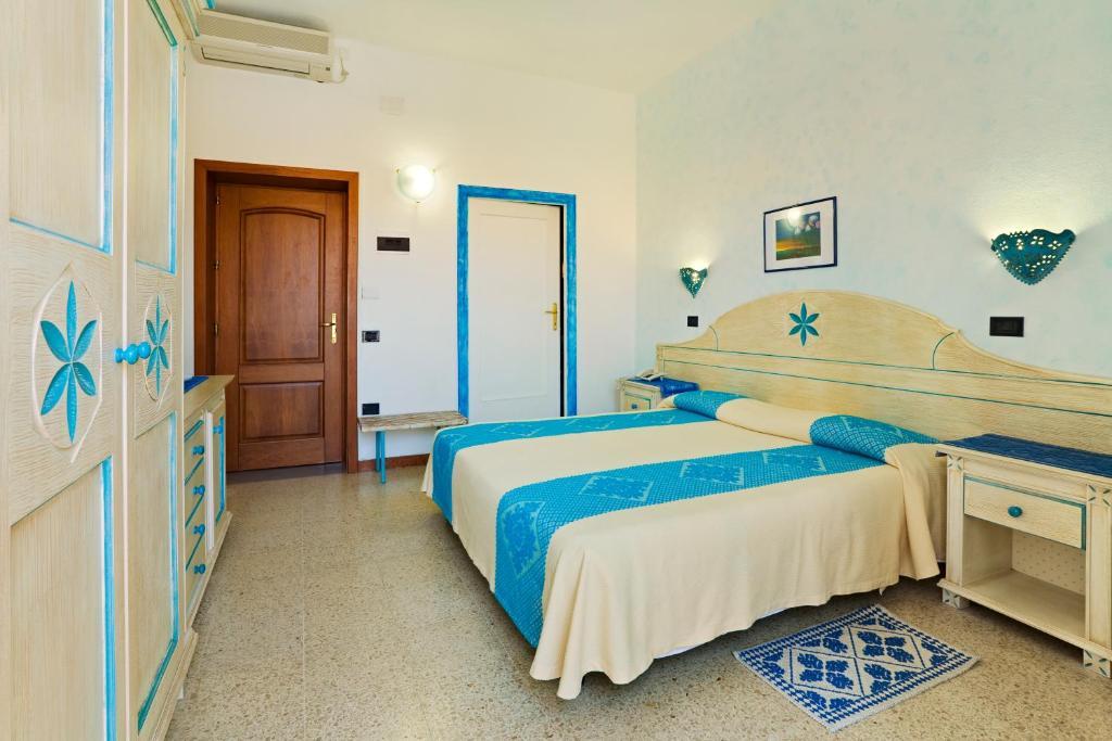 Hotel Moderno Santa Teresa Gallura Chambre photo